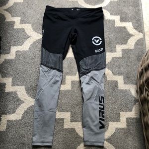 Virus compression leggings.